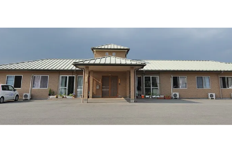 《JR久大本線「うきは駅」徒歩10分◆しっかり稼げる高時給◆マイカー通勤OK◆勤務日数相談OK◆未経験OK！》福岡県うきは市にあるデイサービスで介護のお仕事！【派遣】