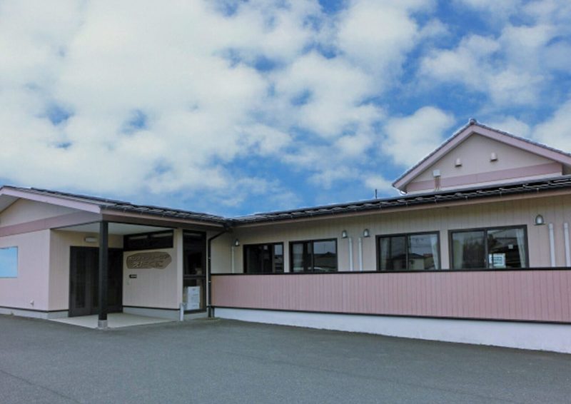 すぐに働ける方歓迎！《マイカー通勤OK◆勤務シフトは相談可能◆年齢問わず活躍中！》飯塚市にあるグループホームで看護のお仕事！