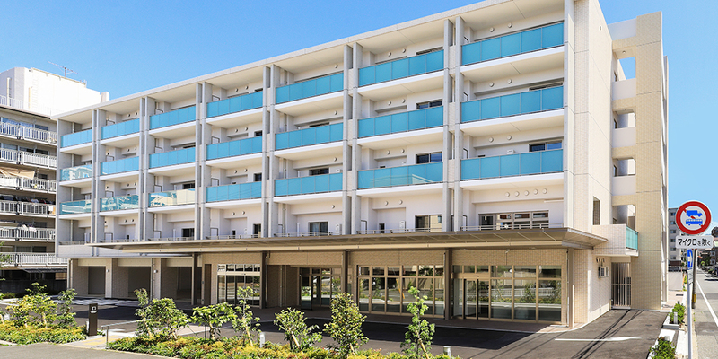 《マイカー通勤OK★夜勤はありません★地下鉄七隈線「別府駅」徒歩9分》福岡市城南区にあるサービス付き高齢者向け住宅での介護のお仕事！スタッフ同士協力して残業はほとんどありません♪