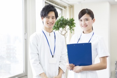 《日勤のみ・常勤看護師》◆都営大江戸線「新江古田駅」徒歩圏内◆介護施設未経験OK◆福利厚生・各種研修充実◆ベネッセ運営のホームでナース職【正社員・就職】